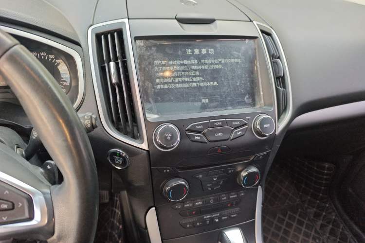 Used Ford Edge 2018 EcoBoost 245 Two-Wheel-Drive Platinum Edition 7-Seater China V Emission Standard
