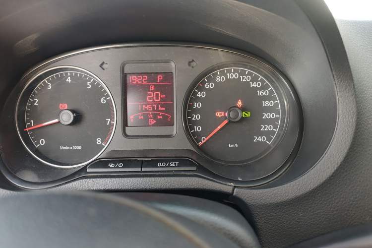 Used Volkswagen Polo 2012 1.6L Cross Polo Automatic Transmission Odometer Close Up