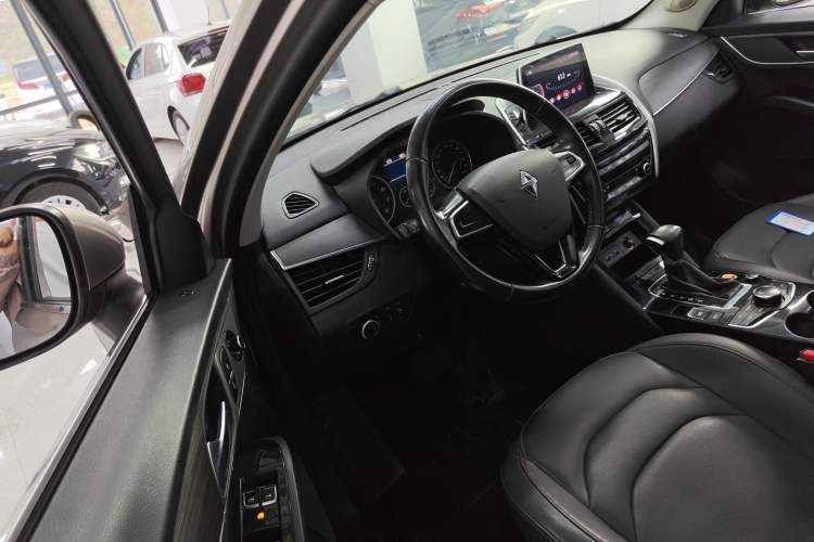 Used BORGWARD BX5 2017 20TGDI Automatic Two-Wheel Drive Pioneer Edition
