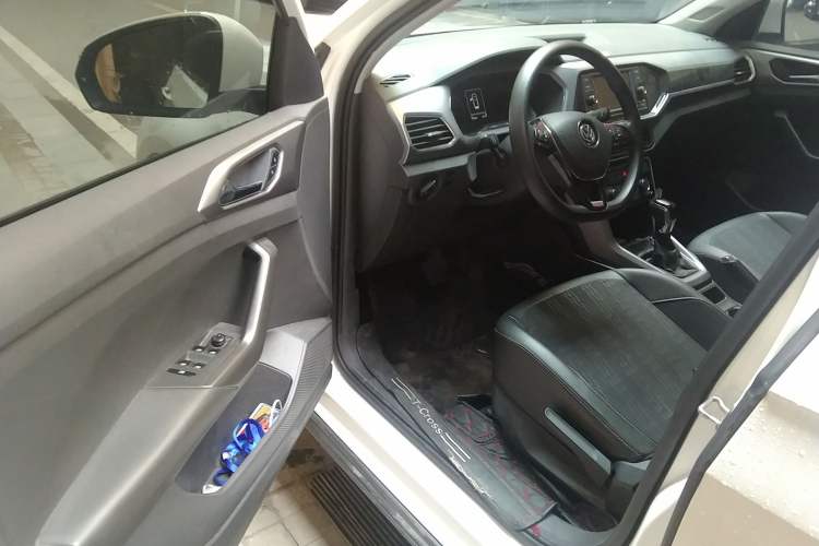 Used Volkswagen T-Cross 2019 1.5L Automatic Comfort Edition Driver Seat