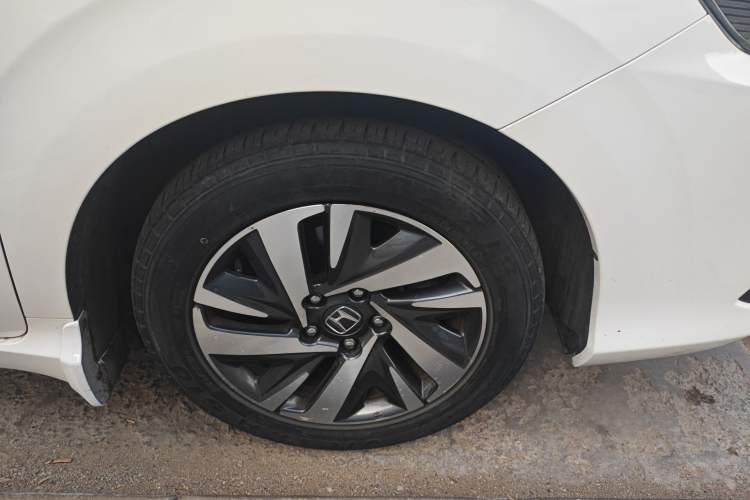 Used Honda Crider 2019 180 Turbo CVT Luxury Edition China V Right Front Wheel Hub