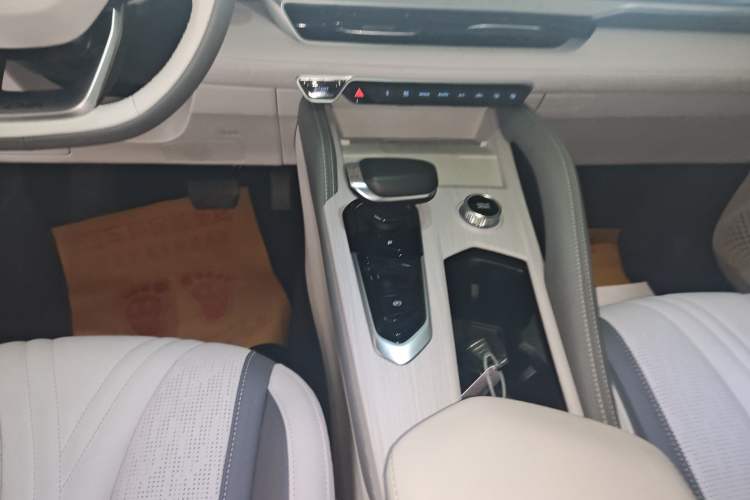 Used Geely Auto Monjaro L Intelligent Engine 2024 1.5T Tiangong Edition Gear Lever