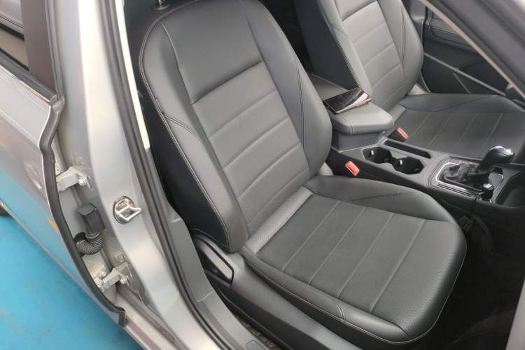 Used Volkswagen Lavida 2019 1.5L Automatic Comfort Edition China VI Standard
