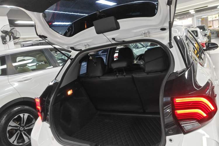 Used Toyota YARiS L Zhi Xuan 2022 X-Trail 1.5L CVT Leading PLUS Edition
