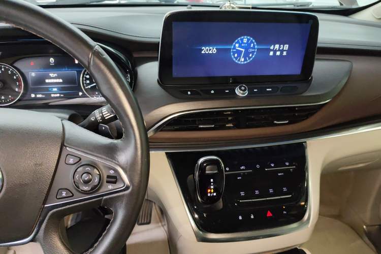 Used Buick GL8 2022 Land Business Class 652T Luxury Model Audio And AC Panel