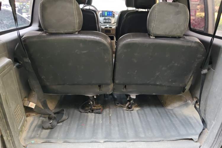 Used FORTHING Lingzhi 2014 M3 1.6L 7-Seater Comfort Model
