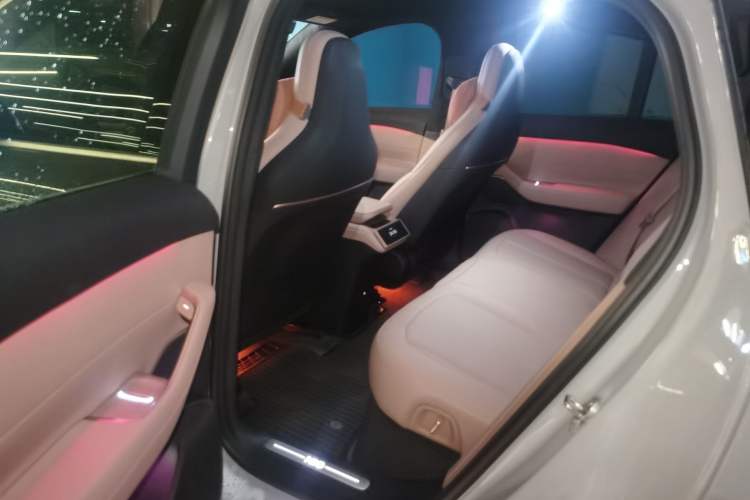 Used Nio EC6 2024 75 kWh
