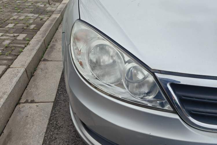 Used Volkswagen Lavida 2013 Classic 1.6L Manual Fashion Edition
