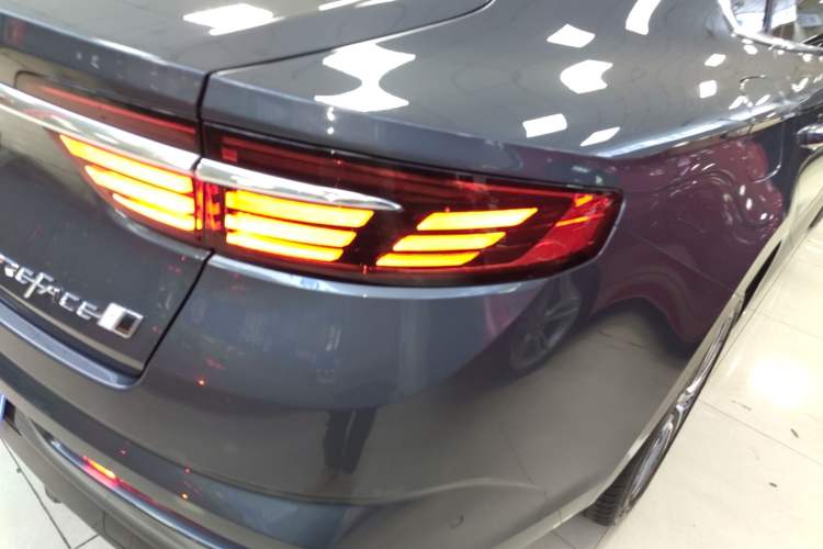 Used Geely Auto Preface 2023 2.0TD Prestige Version
