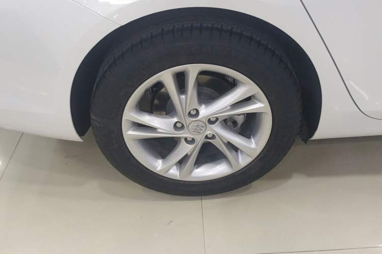 Used Buick Regal 2024 25T Deluxe Edition