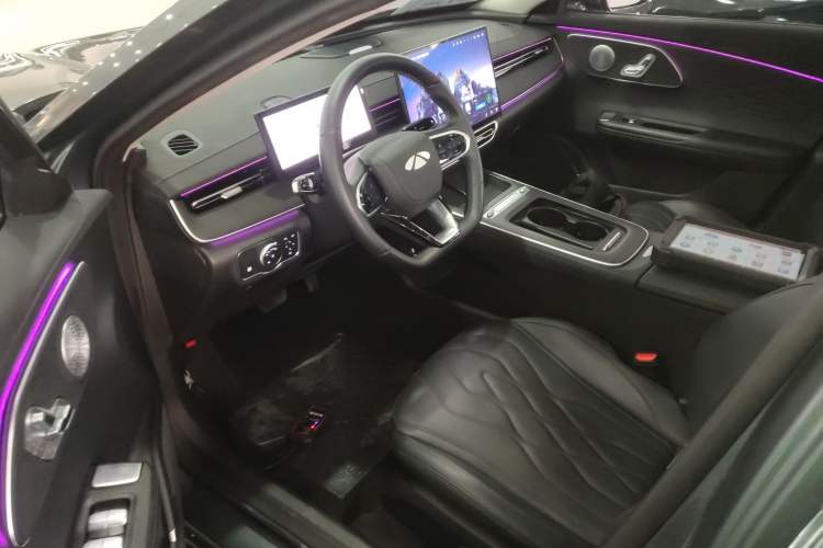 Used Chery Fengyun A8L 2025 1.5 TGDI 145 km Luxury Version
