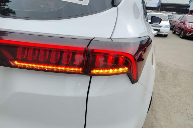 Used JETOUR X70 PLUS 2023 1.5T Manual Warrior PRO 5-Seater Right Rear Taillight