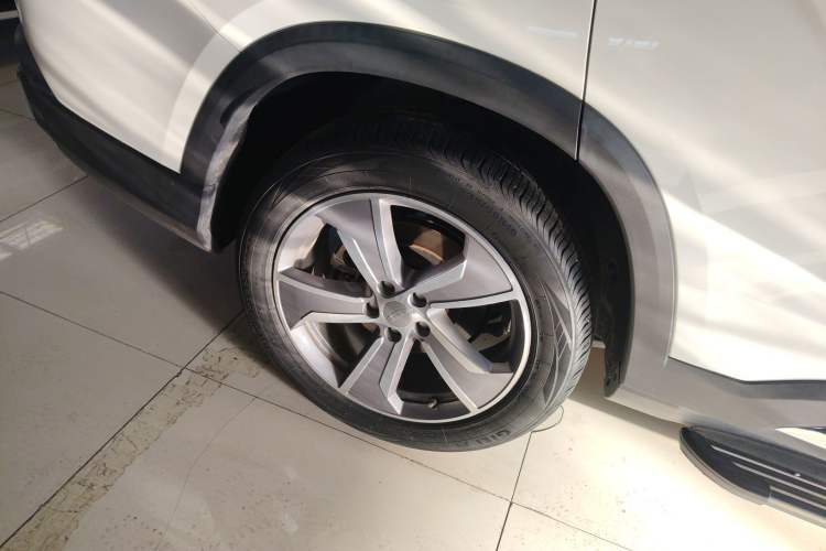 Used Geely Auto Haoyue L 2023 2.0T DCT Flagship Version
