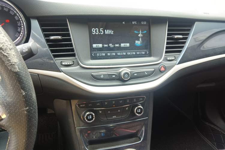 Used Buick Verano 2016 Hatchback 15S Automatic Leading Model