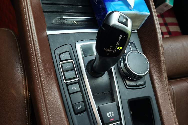 Used BMW X6 2017 xDrive28i
