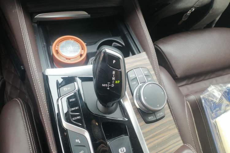 Used BMW 5 Series 2020 530Li Luxury Edition Premium Package Gear Lever