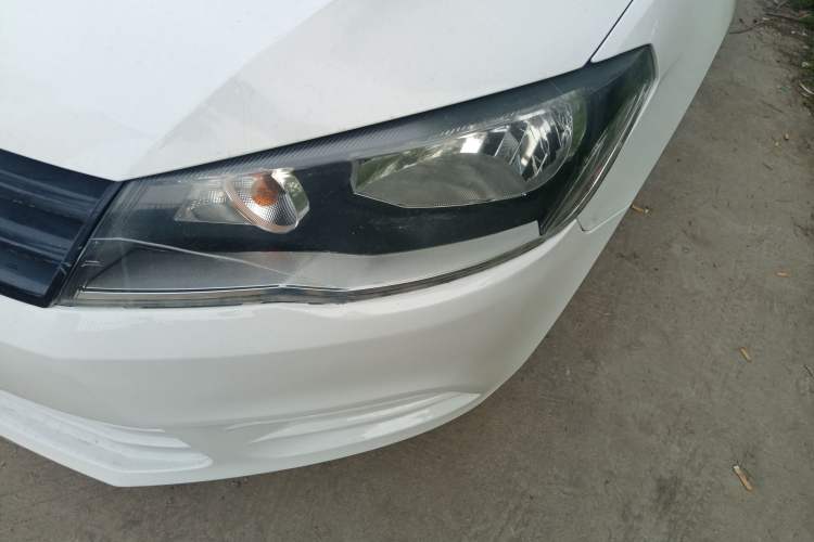 Used Volkswagen Jetta 2015 1.6L Manual Fashion Edition