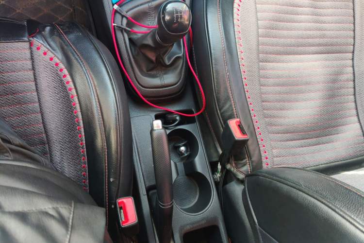 Used Hyundai Verna (older generation) 2017 1.4L Manual Refreshed Version China V Standard
