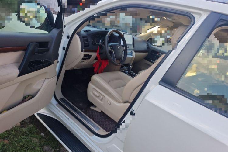 Used Toyota Land Cruiser  Driver Seat