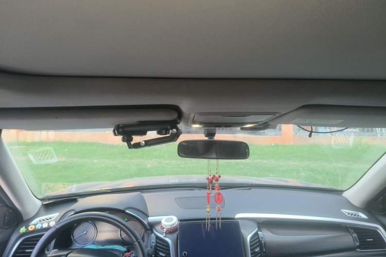 Used Honda Avancier 2019 240TURBO Two-Wheel Drive Comfort Version Headliner