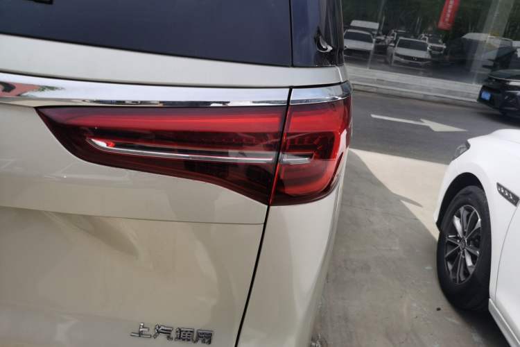 Used Buick GL8 2020 ES Land Cruiser 653T Luxury Model Right Rear Taillight