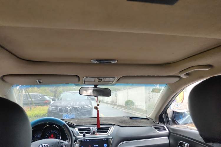 Used Kia K2 2011 Sedan 1.6L Automatic Transmission Premium