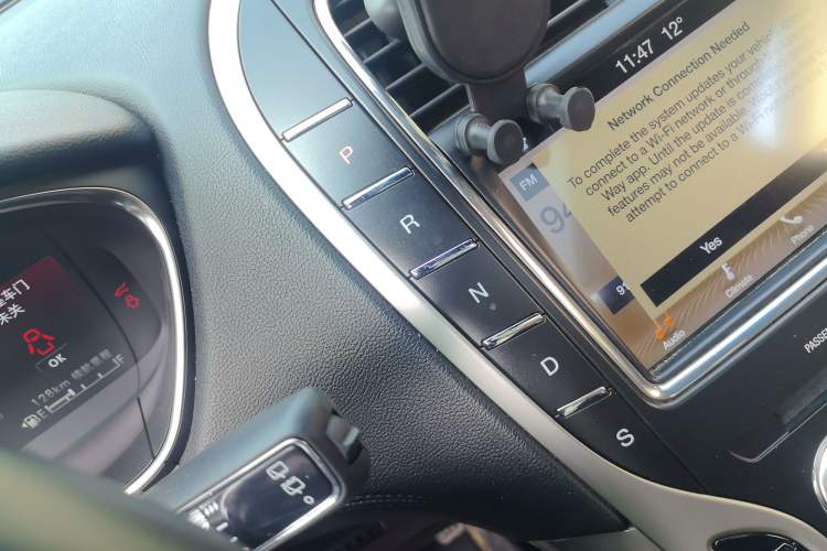 Used Lincoln Nautilus 2019 2.0T Two-Wheel Drive Luxury Edition China VI Standard
