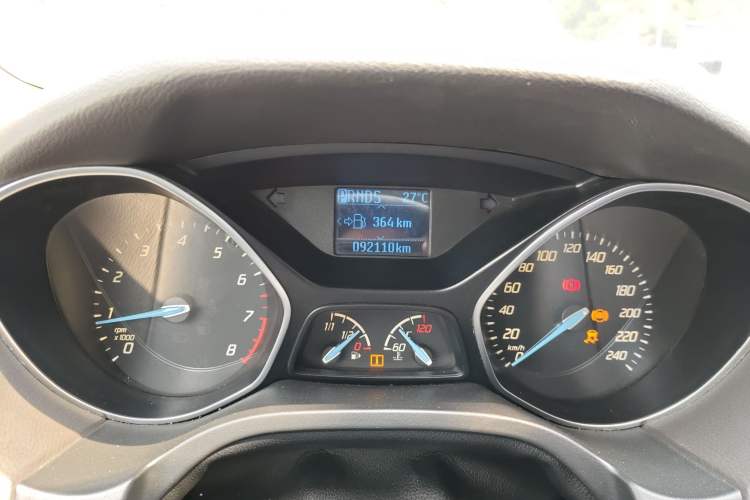 Used Ford Focus 2012 Sedan 1.6L Automatic Comfort Model Odometer Close Up