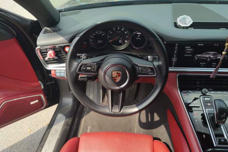 Used Porsche Panamera 2021 Panamera 2.9T Steering Wheel