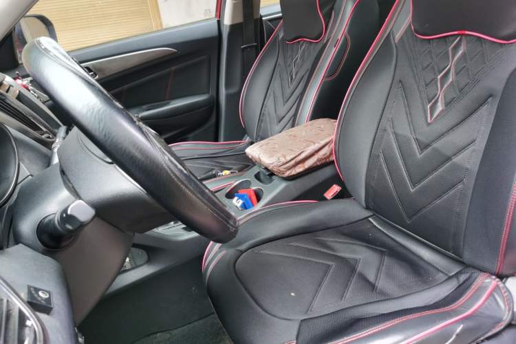 Used CHANGAN CS75 2014 2.0L Manual Leading Version China IV Standard