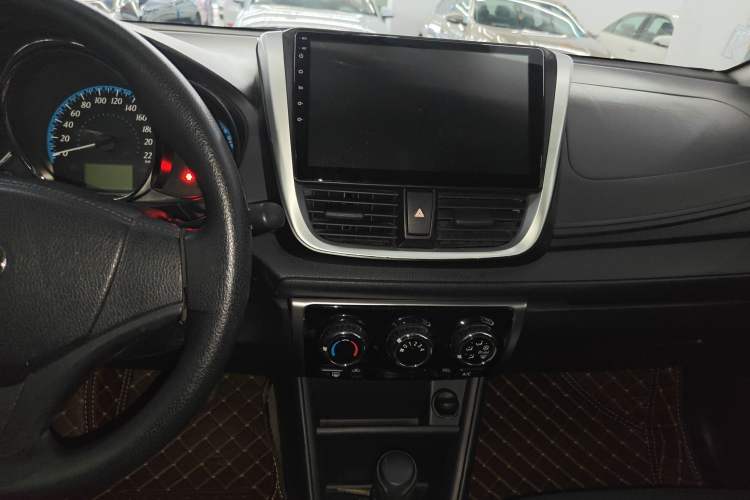 Used Toyota YARiS L Zhi Xuan 2016 Revised 1.5E CVT Charming Edition Audio And AC Panel