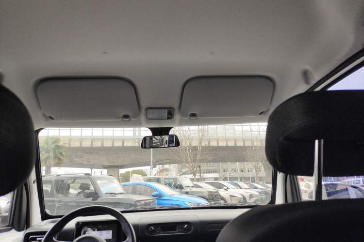 Used Wuling Zhiguang New Energy 2025 Comfort Model