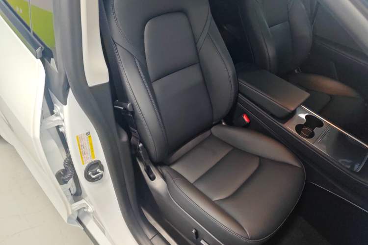 Used Tesla Model Y 2024 Rear-Wheel-Drive Version