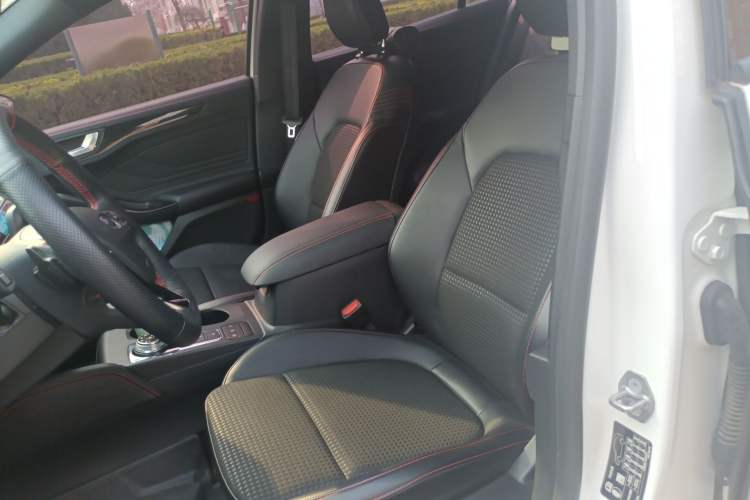 Used Ford Focus 2021 Hatchback EcoBoost 180 Automatic ST Line