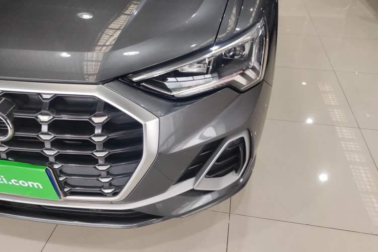 Used Audi Q3 2022 35 TFSI Fashion Dynamic Model
