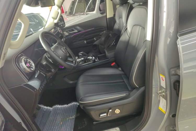 Used Tank 300 2021 City Edition 2.0T—Truly Stylish
