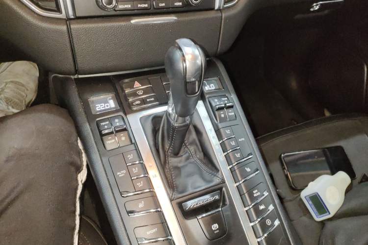 Used Porsche Macan 2017 Macan 2.0T