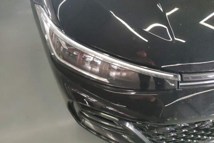 Used Volkswagen Passat 2025 Pro 380TSI Starry Dragon Edition Right Front Headlight