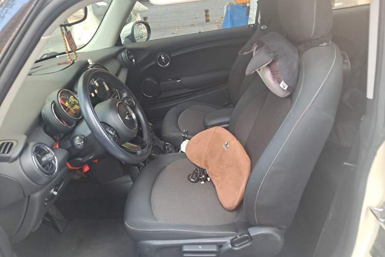 Used MINI 2016 1.2T ONE Pioneer Edition Left Front Seat