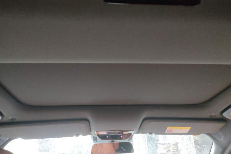 Used Li Auto L8 2023 Air model Headliner