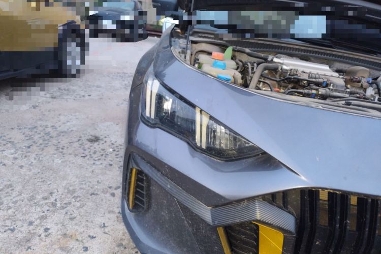 Used GAC Trumpchi EMPOW 2021 270T DCT J15 Version Right Front Headlight