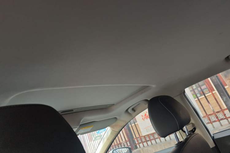 Used Roewe i6 New Energy 2017 45T Hybrid Connect & Smart Enjoyment Edition
