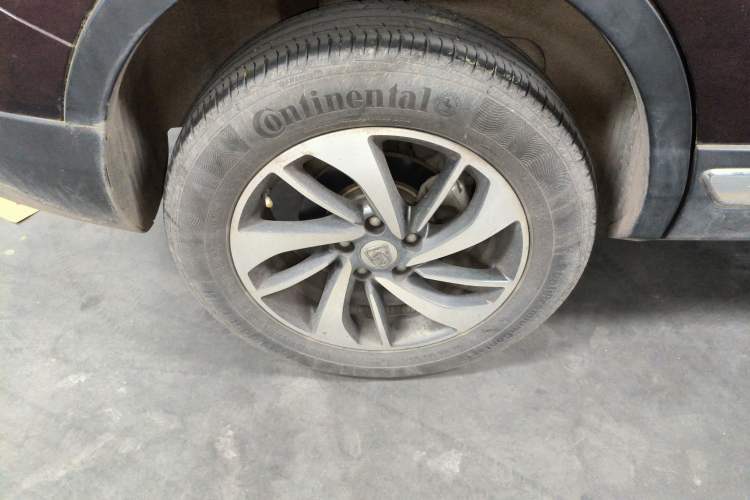 Used Baojun 560 2017 Rhythmic Edition 1.8L iAMT Prestige Model
