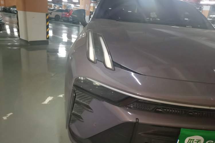 Used Lynk & Co 03 2025 2.0TD DCT Champion Edition Pro Right Front Headlight