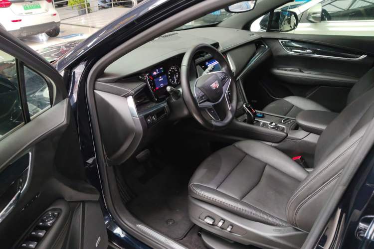 Used Cadillac XT5 2020 Revised Version 28T Luxury Edition Driver Seat