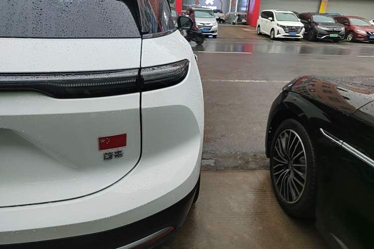 Used Nio ES6 2024 75 kWh
