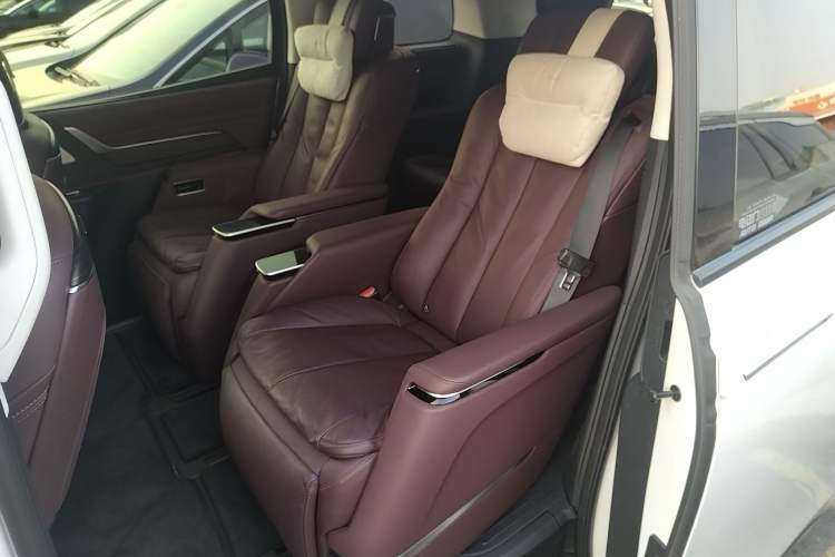 Used Buick Century 2025 2.0T Six-Seater YinShi Edition