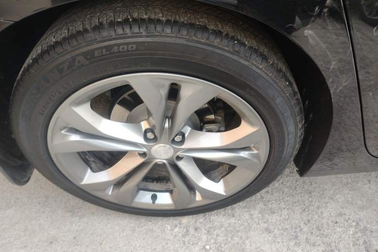 Used Buick LaCrosse 2022 Avenir Avia First Edition
