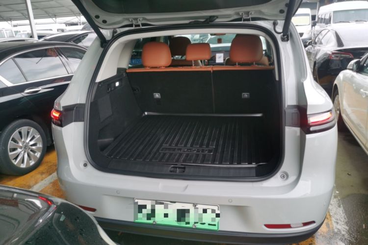 Used Leapmotor C10 2024 210 LiDAR Version Trunk