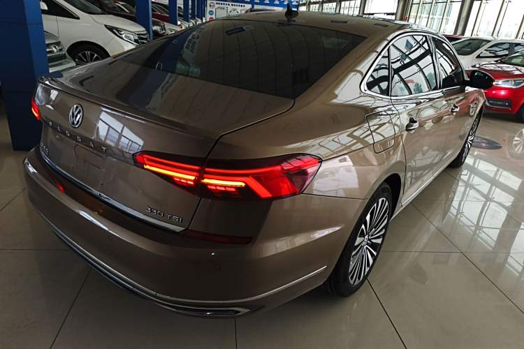 Used Volkswagen Passat 2020 330TSI Prestige Edition China VI Standard Rear Right 45 Deg